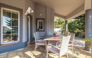 Charming Villa Antonija