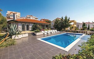 Charming Villa Antonija