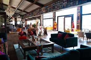 Rustica hoteles URUBAMBA