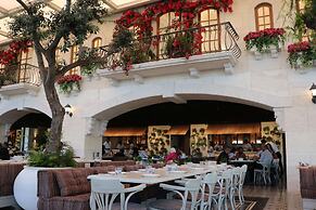 Doubletree By Hilton Amman Hotel & Residences