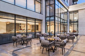 Doubletree By Hilton Amman Hotel & Residences