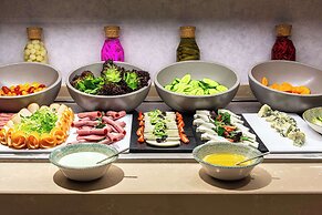 Doubletree By Hilton Amman Hotel & Residences