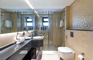 Doubletree By Hilton Amman Hotel & Residences