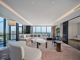 Hilton Jiashan