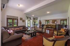 Amã Stays & Trails Mangirish Farmhouse, Alur, Bengaluru