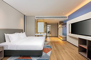 Holiday Inn Express Shenzhen Guangming by IHG