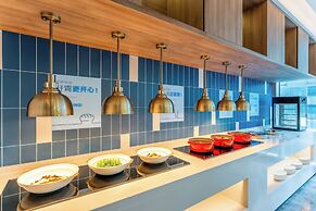 Holiday Inn Express Shenzhen Guangming by IHG