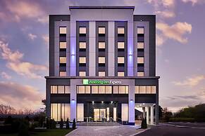 Holiday Inn Express Hamilton Upper James by IHG