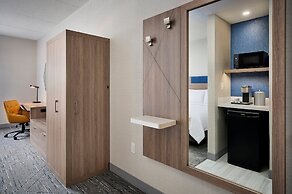 Holiday Inn Express Hamilton Upper James by IHG