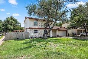 Oasis w Huge Pool & BBQ Patio