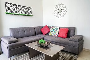 Poliforum Modern 2BR Modern Apartment