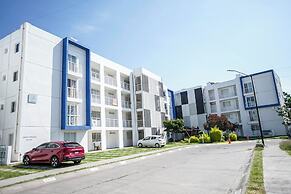 Poliforum Modern 2BR Modern Apartment