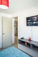 Poliforum Modern 2BR Modern Apartment