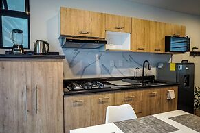 Cozy Apartment for 4 Guests with Parking