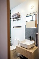 Cozy Apartment for 4 Guests with Parking