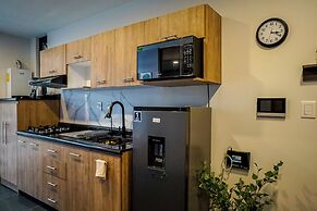 Cozy Apartment for 4 Guests with Parking