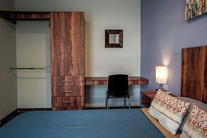 Cozy Apartment for 4 Guests with Parking