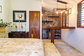 Luxury Villa in Cozumel w Pool & Hot Tub