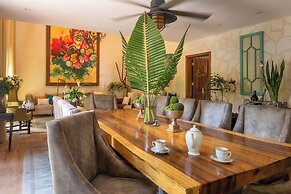 Luxury Villa in Cozumel w Pool & Hot Tub