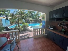 Nora's Place Boutique Resort