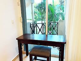 High-End Waterfront Condo Secrets Waters