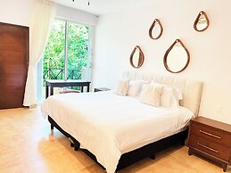 High-End Waterfront Condo Secrets Waters