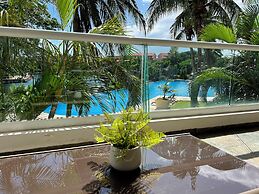 High-End Waterfront Condo Secrets Waters