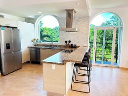 High-End Waterfront Condo Secrets Waters