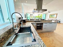 High-End Waterfront Condo Secrets Waters