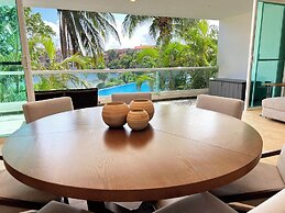 High-End Waterfront Condo Secrets Waters