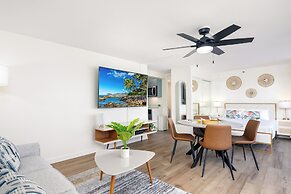 Pacific Monarch Condos Near Waikiki Beach w/ City View & Partial Ocean