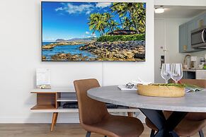 Pacific Monarch Condos Near Waikiki Beach w/ City View & Partial Ocean