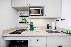 Pacific Monarch Condos Near Waikiki Beach w/ City View & Partial Ocean