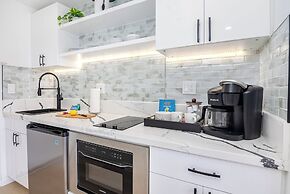 Pacific Monarch Condos Near Waikiki Beach w/ City View & Partial Ocean