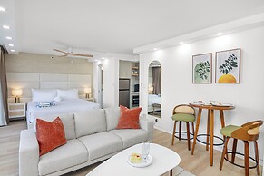 Pacific Monarch Condos Near Waikiki Beach w/ City View & Partial Ocean