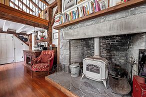 Renovated Grand Woodstock Barn