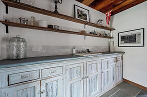 Renovated Grand Woodstock Barn