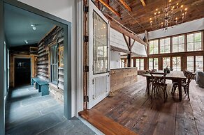 Renovated Grand Woodstock Barn