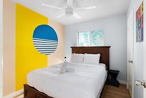 Texan House Sleeps 6 Domain ShoppingQ2