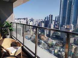 The solid residence - Elbon by haeundae