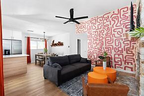 ATX Funk House Sleeps 8 Cowboy Pool