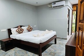 Rainbow Resort Bar and Restaurant