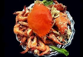 Rainbow Resort Bar and Restaurant