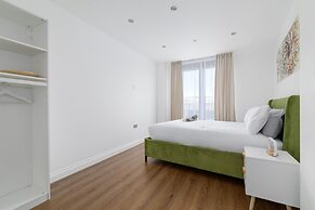 Elegant Spacious Luxury 2 bed Apartment Sleeps 6