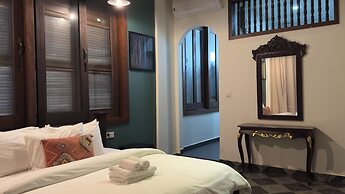 The J Break Boutique