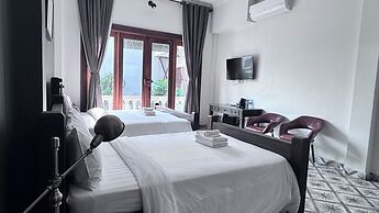 The J Break Boutique