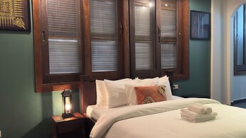 The J Break Boutique