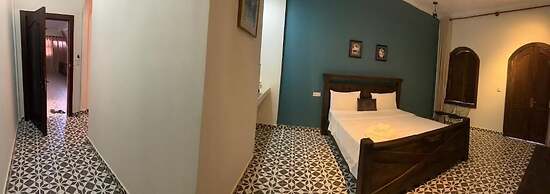 The J Break Boutique