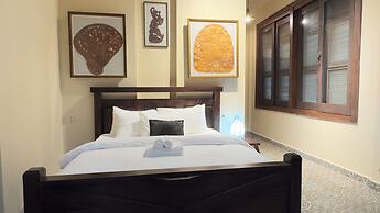 The J Break Boutique