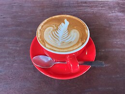 The J Break Boutique